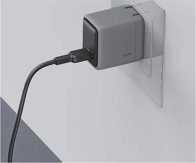 Sieninis įkroviklis 45W USB-C, PD GaN By Aukey Dark Pilkas