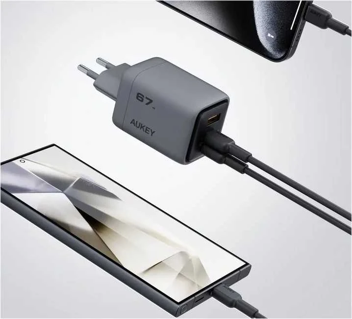 Sieninis įkroviklis 67W 2xUSB-C, 1xUSB, PD GaN by Aukey Dark Pilkas