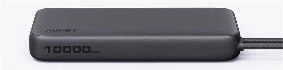 Aukey Pb-y53p išorinė baterija 10000 mAh 22,5 W 4xUSB kabelis USB-C
