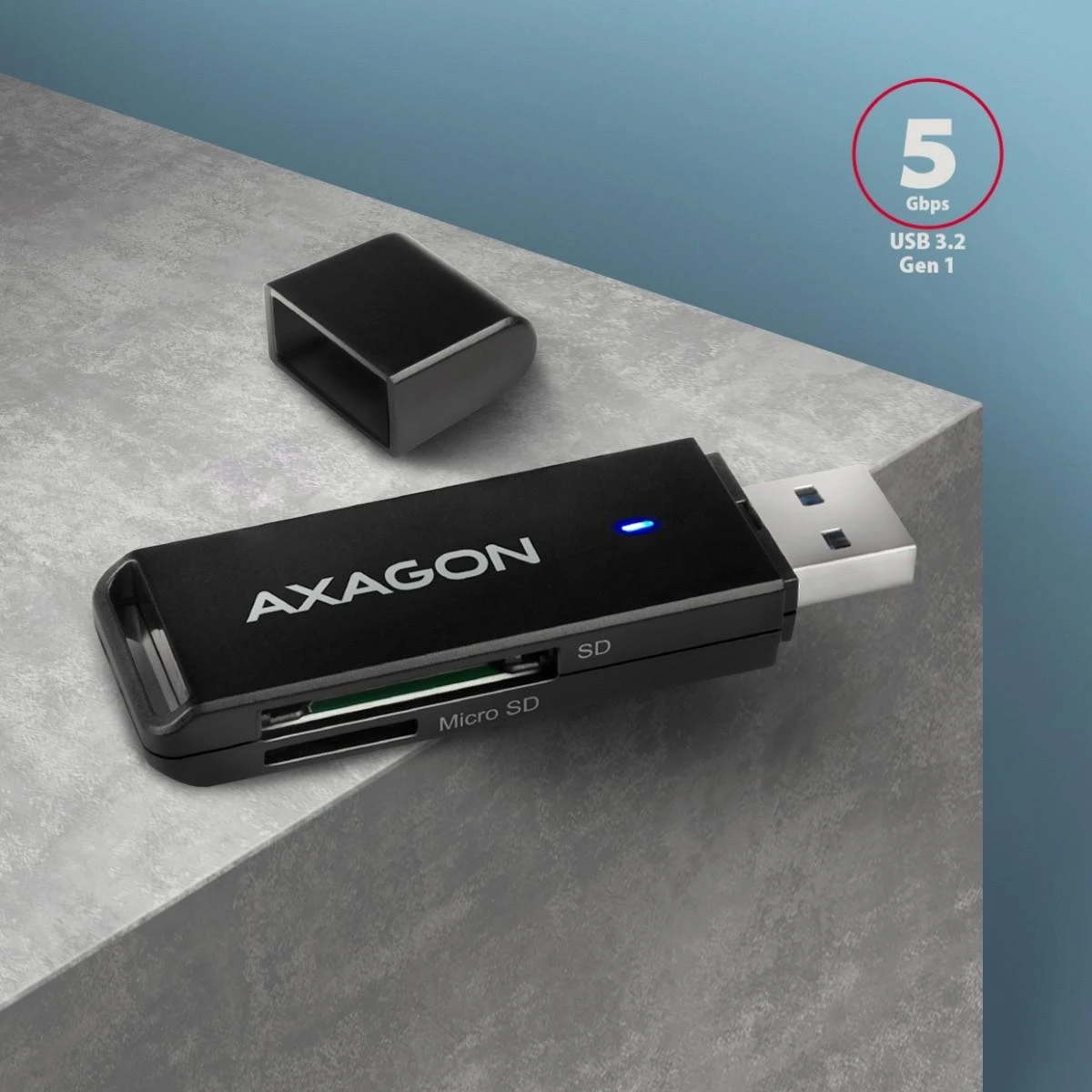 Axagon Slim itin spartus USB 3.2 Gen 1 kortelių skaitytuvas su tiesiogine USB-A jungtimi.