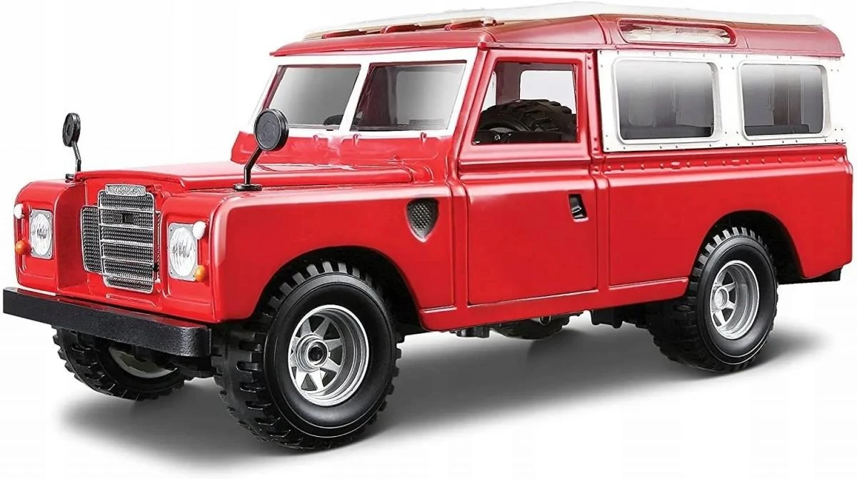 BBURAGO 1:24 automobilių modelis Land Rover Series II, 18-22063