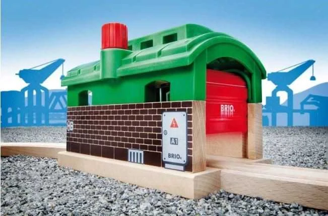 Ravensburger BRIO RAILWAY traukinio garažas, 33574000