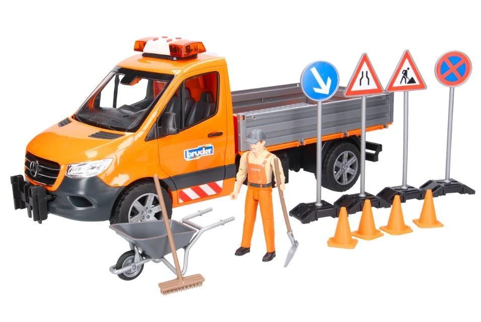 BRUDER MB Sprinter komunalinė transporto priemonė su vairuotoju ir priedais, 02677