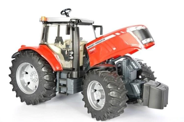 BRUDER traktorius Massey ferguson 7600, 03046
