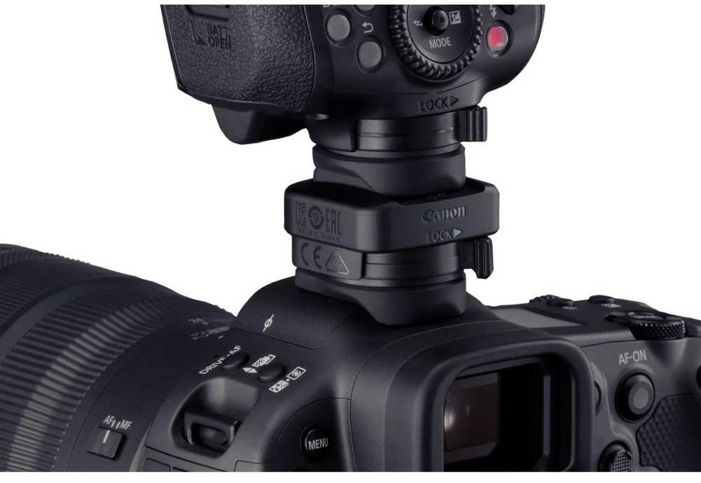 „Canon“ daugiafunkcis batų adapteris AD-E1