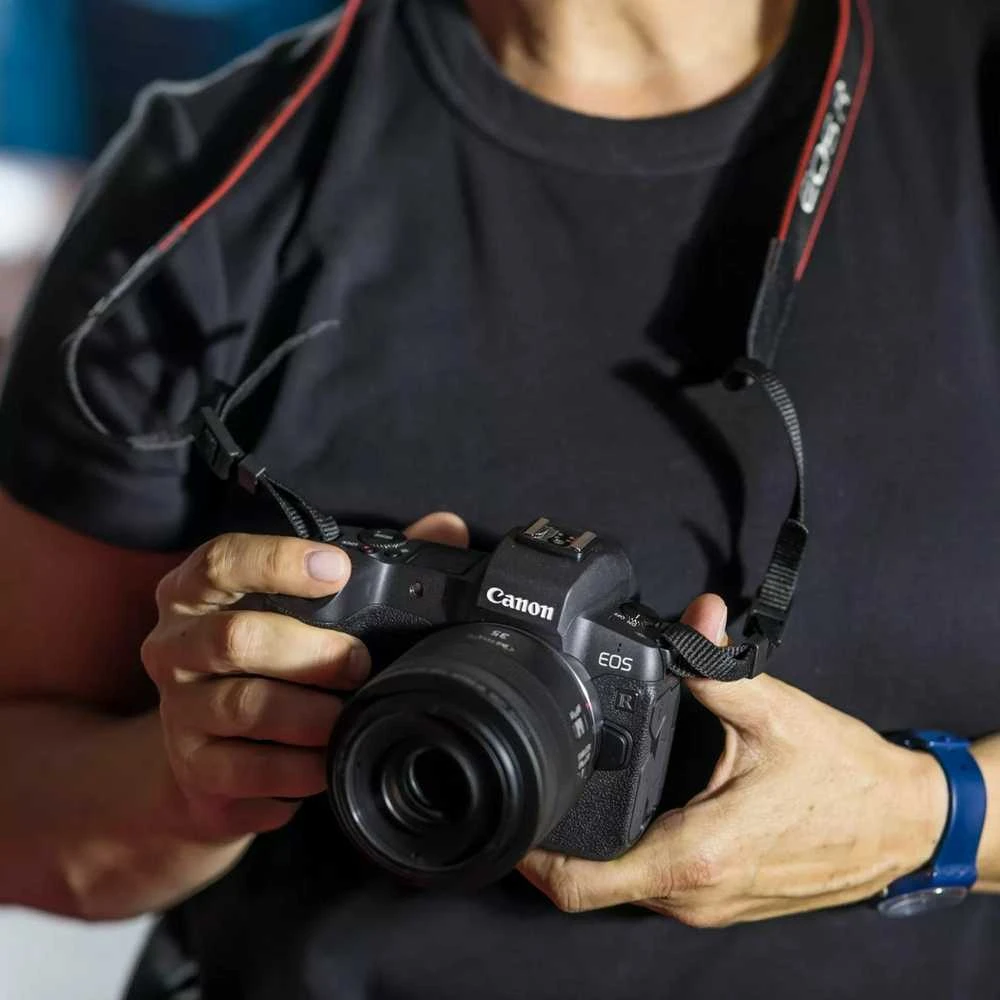 „Canon“ | D.CAM EOS R10 RF-S 18-150 IS STM EU26 | 24,2 megapikselių | Vaizdo stabilizatorius | ISO jautrumas (maks.) 32000 | „Wi-Fi“ | Vaizdo įrašymas | Rankinis valdymas | CMOS | Juodas