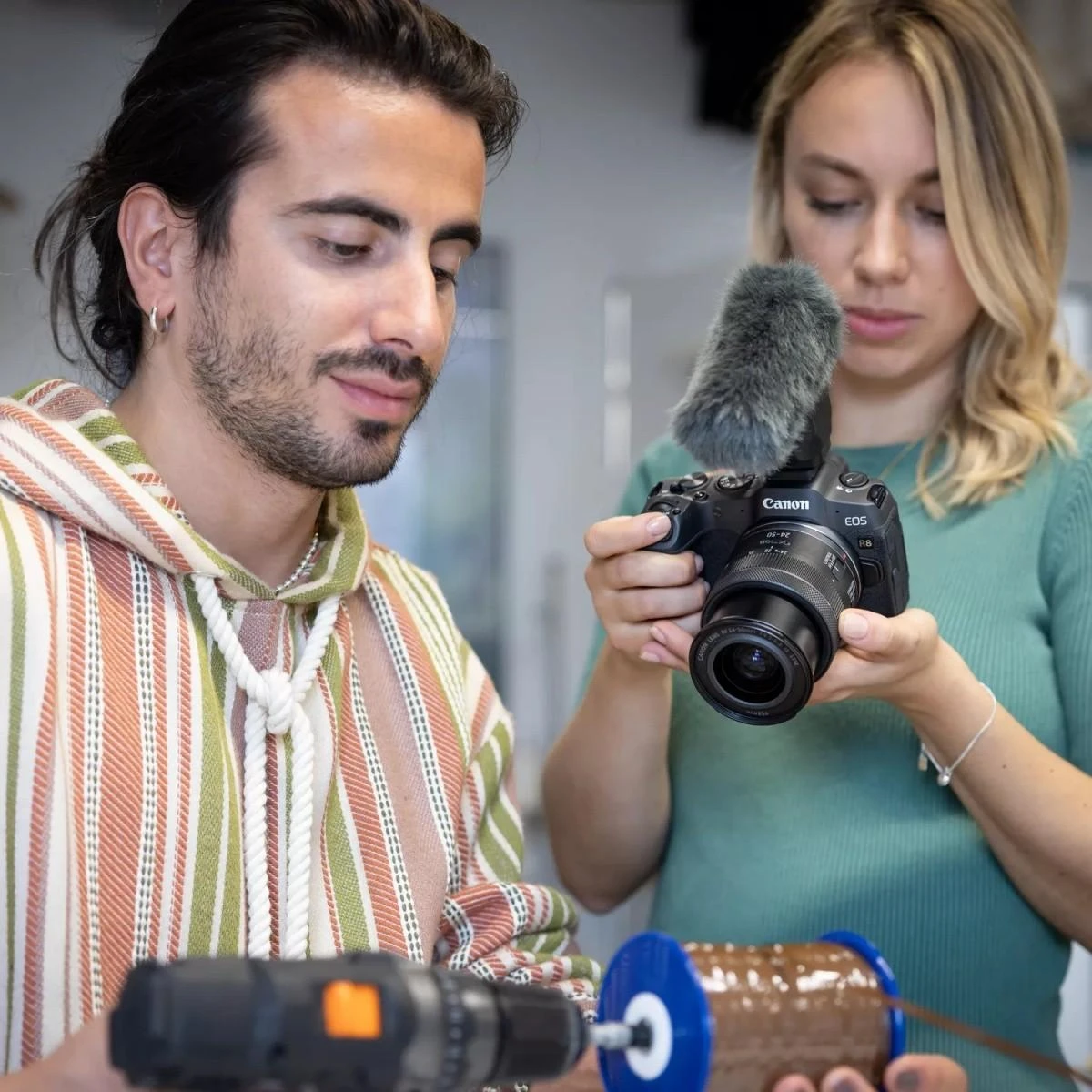 Canon EOS R8 + RF 24-50mm IS STM (Juodas)