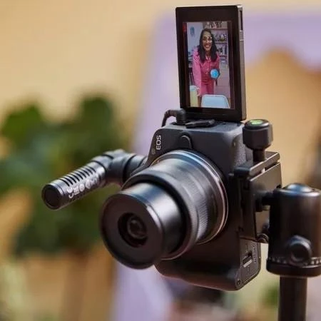Canon EOS R50 Body (Juodas)