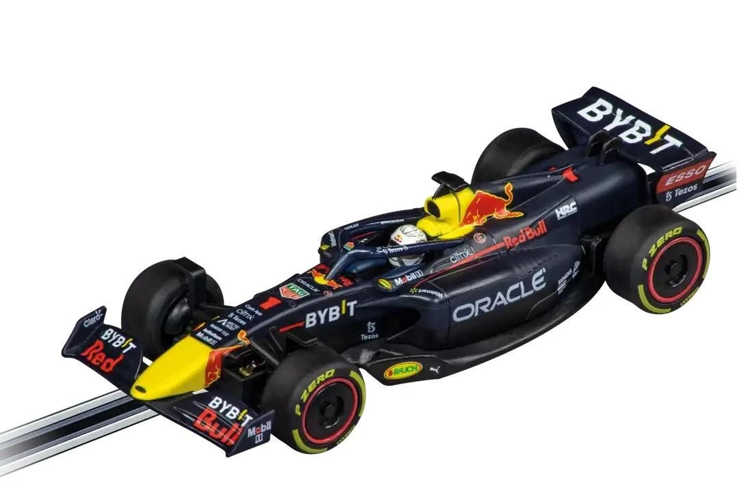 Automobilių Lenktynių Rinkinys - Carrera 1:43 Go Race To Victory (trasos, 2 automobiliai, valdikliai, maitinimo šaltinis)