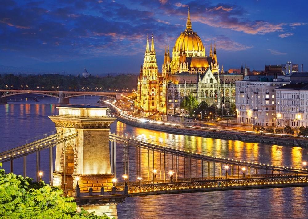 Castorland Dėlionė 2000 vnt. - Budapešto vaizdas sutemus aprašymas - Prekės nuotrauka