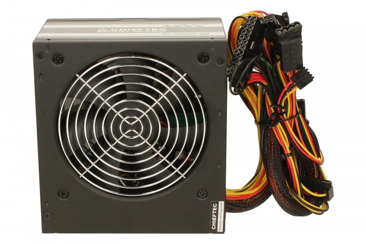 Maitinimo blokas Chieftec ATX SMART serijos GPS-400A8, 400W dėžutėje