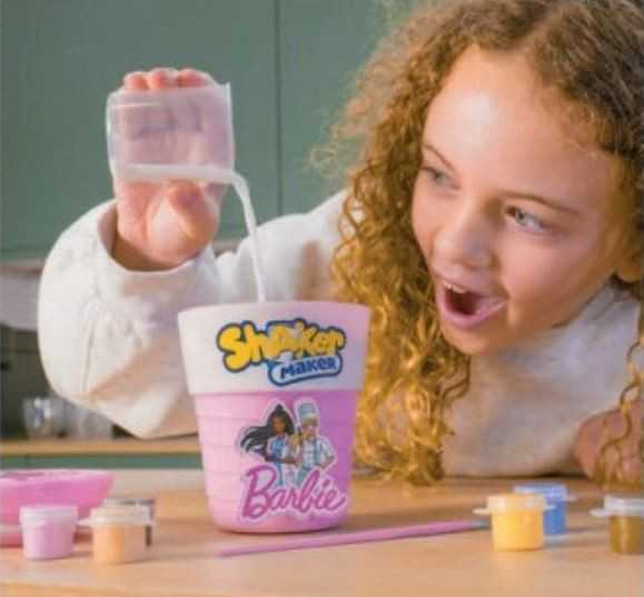 SHAKER MAKER Barbie Cobi rinkinys