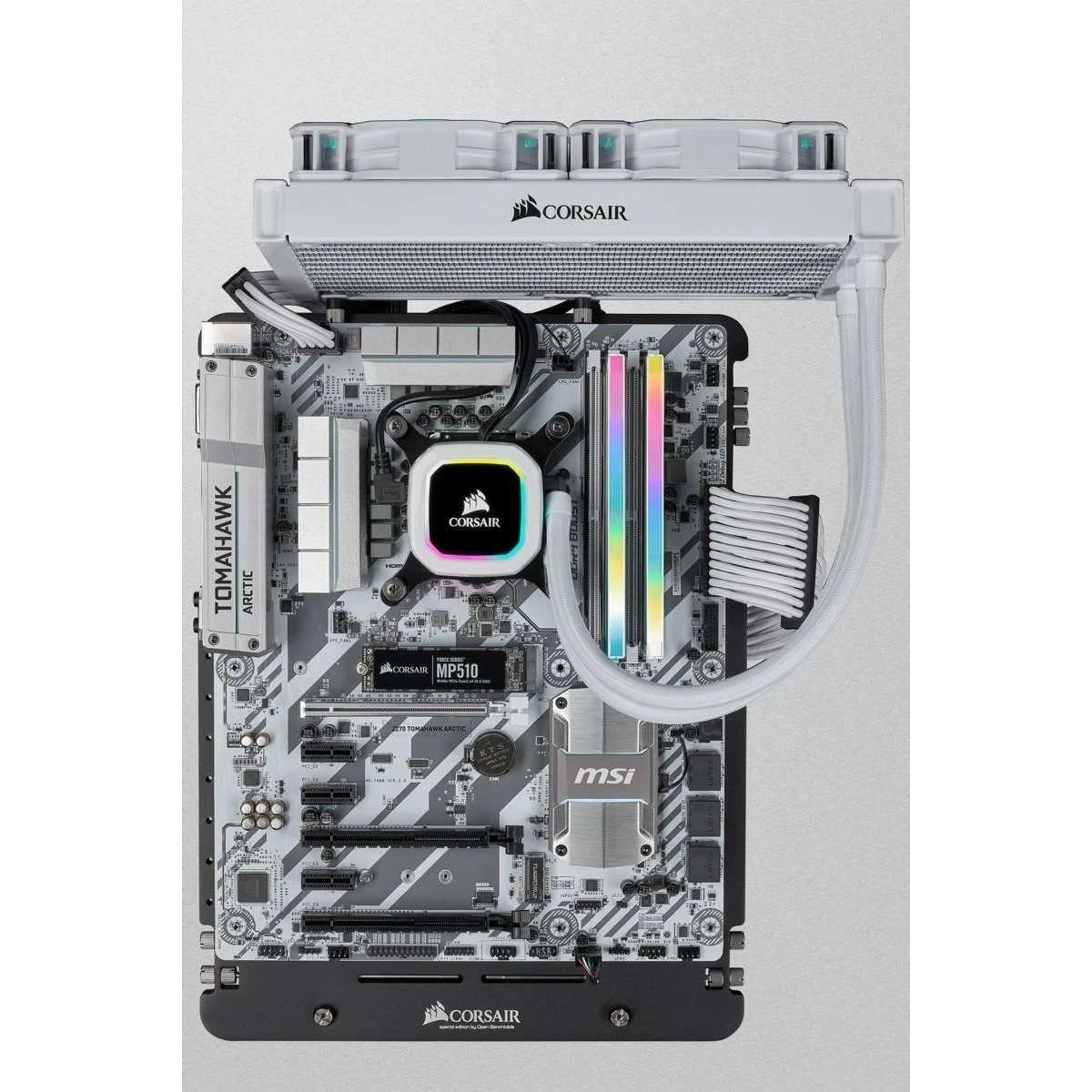 RAM Corsair Vengeance RGB Pro SL Baltas 32GB [2x16GB 3200MHz DDR4 CL16 DIMM]