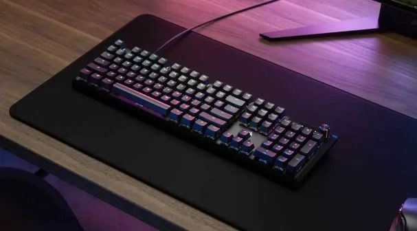 CORSAIR K70 RGB CORE Mechaninė klaviatūra žaidimams RGB LED pašvietimas CORSAIR Linear Raudona Juodas