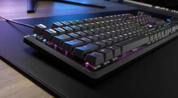 CORSAIR K70 RGB CORE Mechaninė klaviatūra žaidimams RGB LED pašvietimas CORSAIR Linear Raudona Juodas