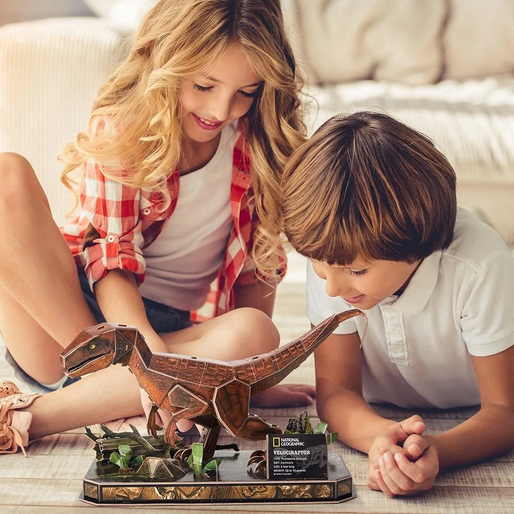 CUBIC FUN National Geographic 3D dėlionė „Velociraptorius“ aprašymas - Prekės nuotrauka
