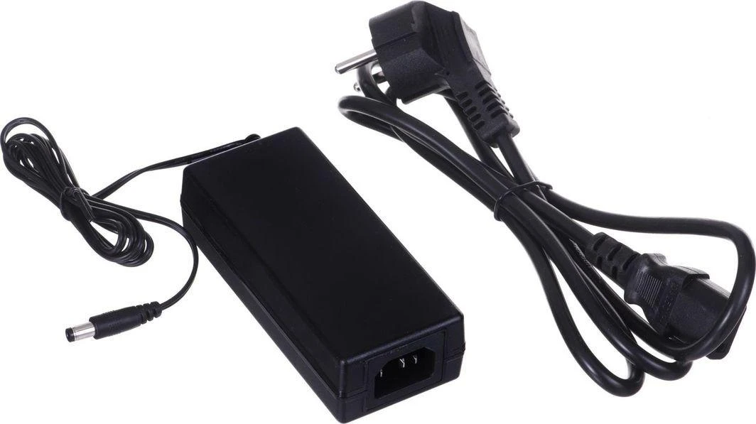 Šakotuvas SWITCH POE PFS3006-4ET-60-V2 4 PRIEVADŲ DAHUA