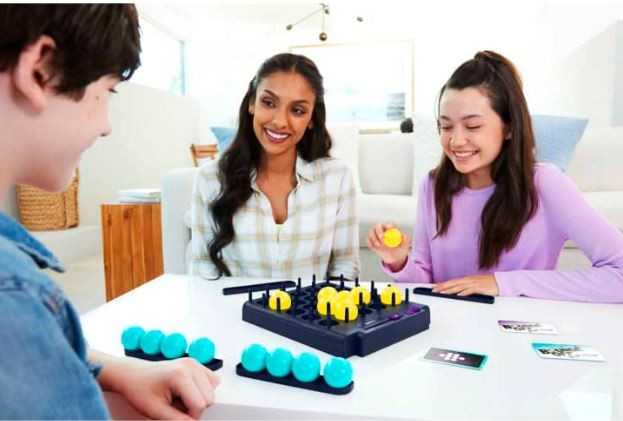 Mattel Stalo žaidimas Bounce Off Pop Out su greičio iššūkiu