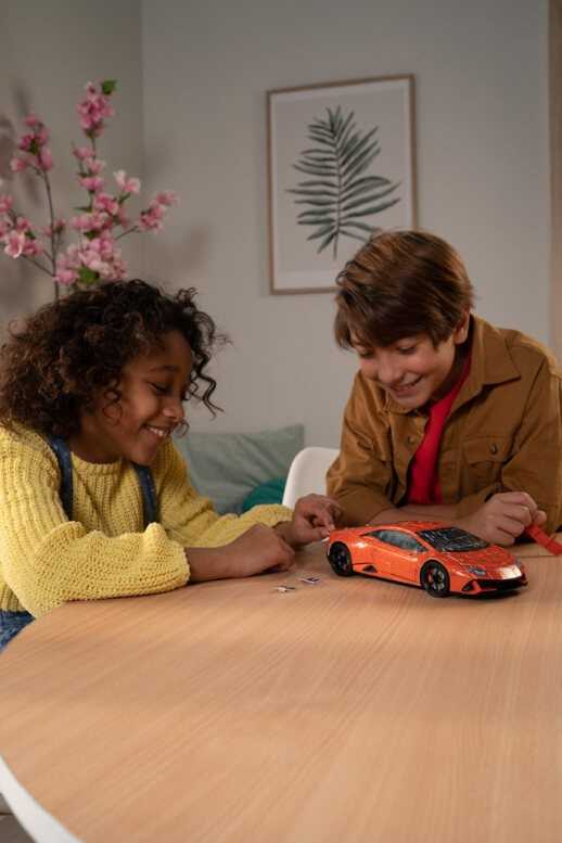 Dėlionė Puzzle - Ravensburger 3D Model Lamborghini Huracan Žalias