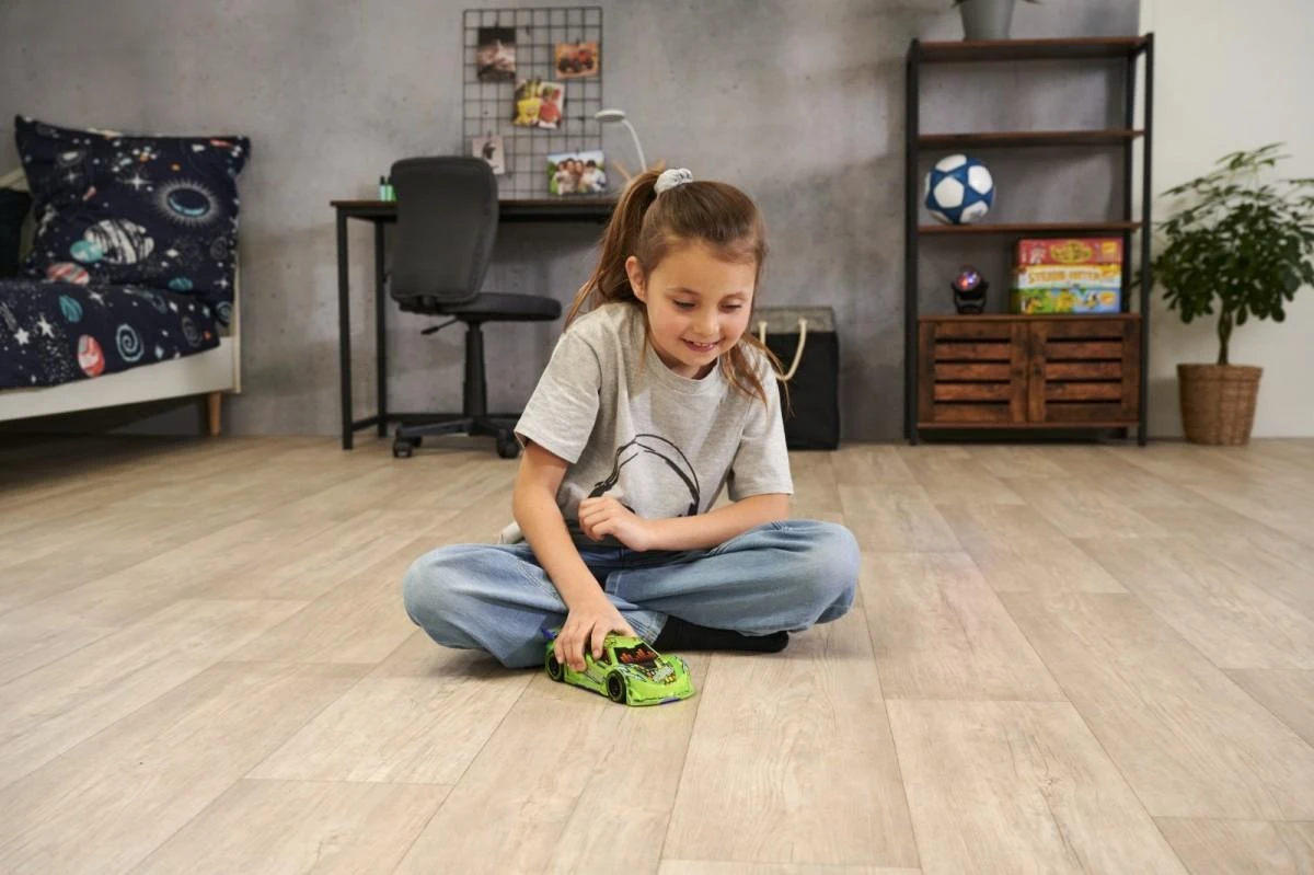 Lenktyninis automobilis su žibintais Garsas Speed Tronic Dickie Toys