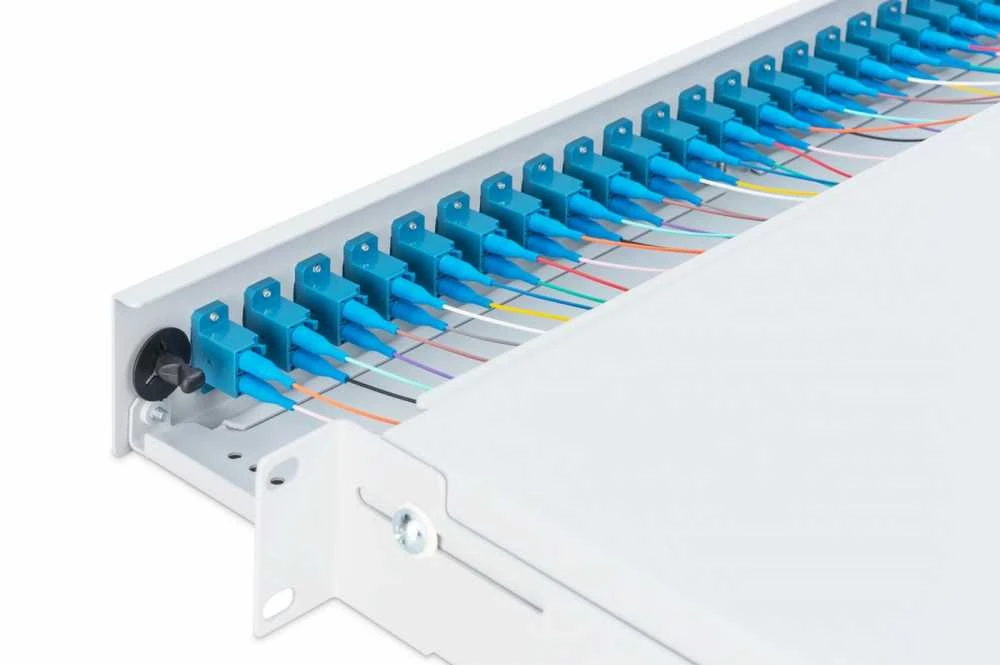 Assmann Electronic DIGITUS 19 colių šviesolaidinis stumdomas sujungimo dėžė 1U įrengtas 24xLC Duplex OS2 pilkas