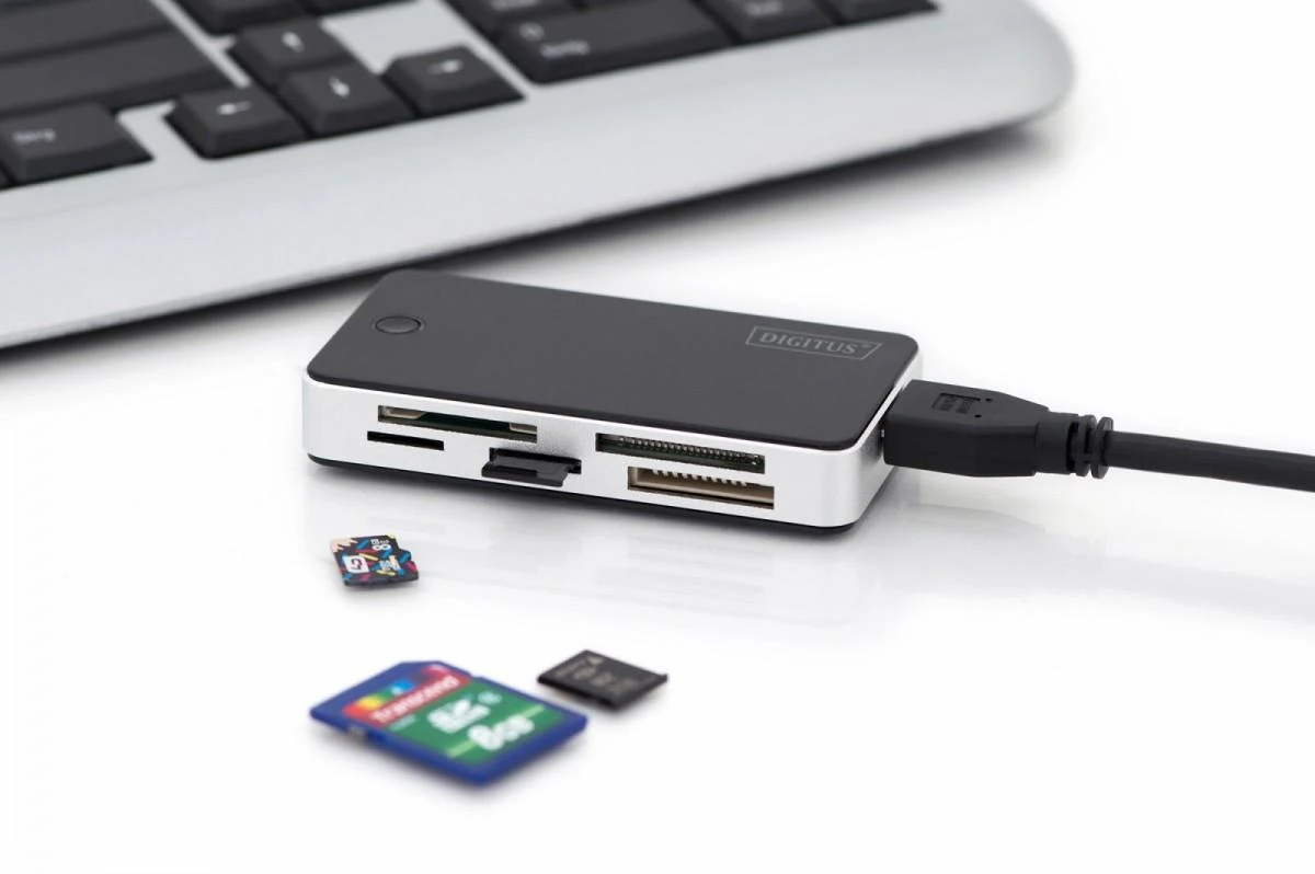 Assmann Electronic DIGITUS USB 3.0 kortelių skaitytuvo palaikymas MS/SD/SDHC/MiniSD/M2/CF/MD/SDXC kortelės 1M USB A jungties laidas
