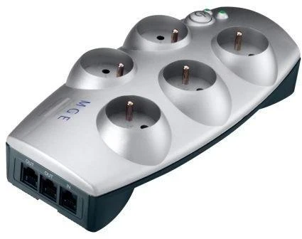 Eaton PB6F viršįtampių ribotuvas 6 AC išvestis(ys / čių) 220-250 V Juoda, Balta