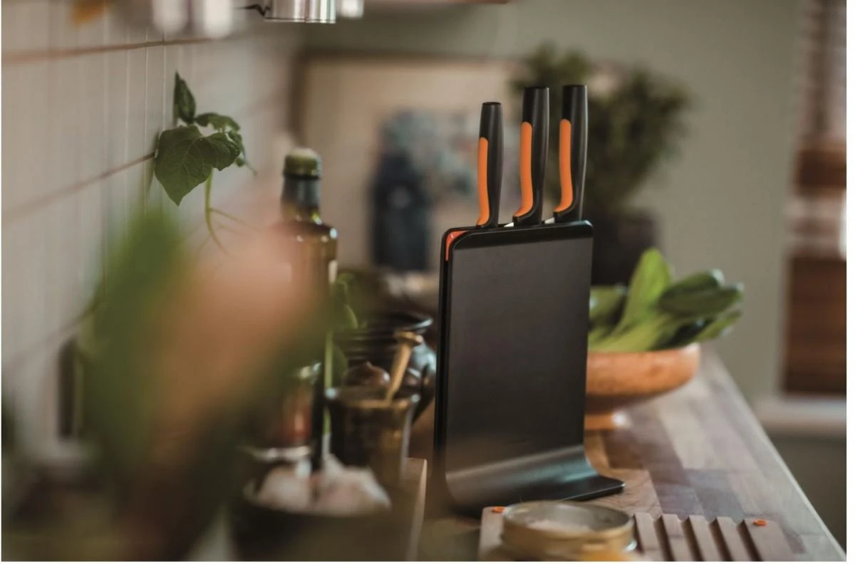 Fiskars FF 3-ių peilių rinkinys plastikiniame dėkle