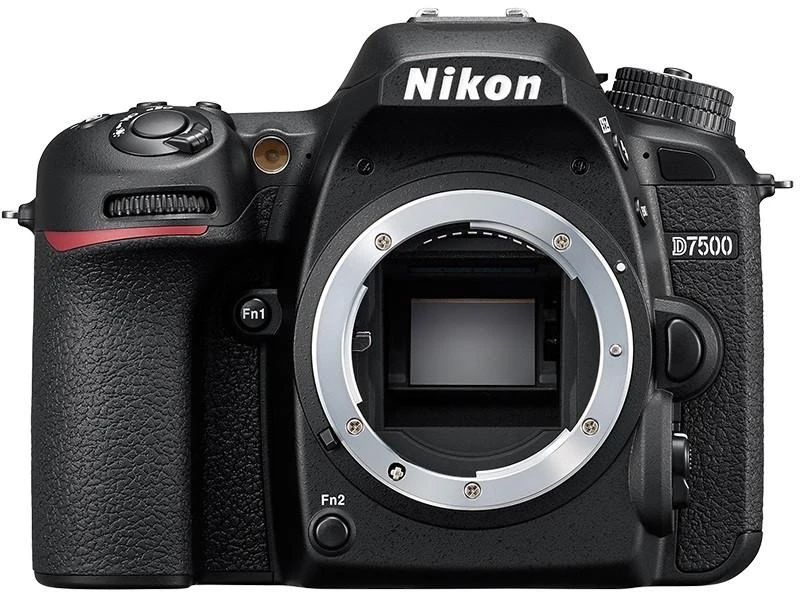 Nikon D7500 18–105 mm f/3.5–5.6G ED VR