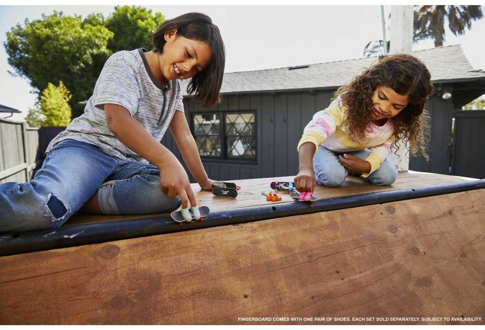 Bez Marki Hot Wheels Skate Tony Hawk Fingerboard su batais