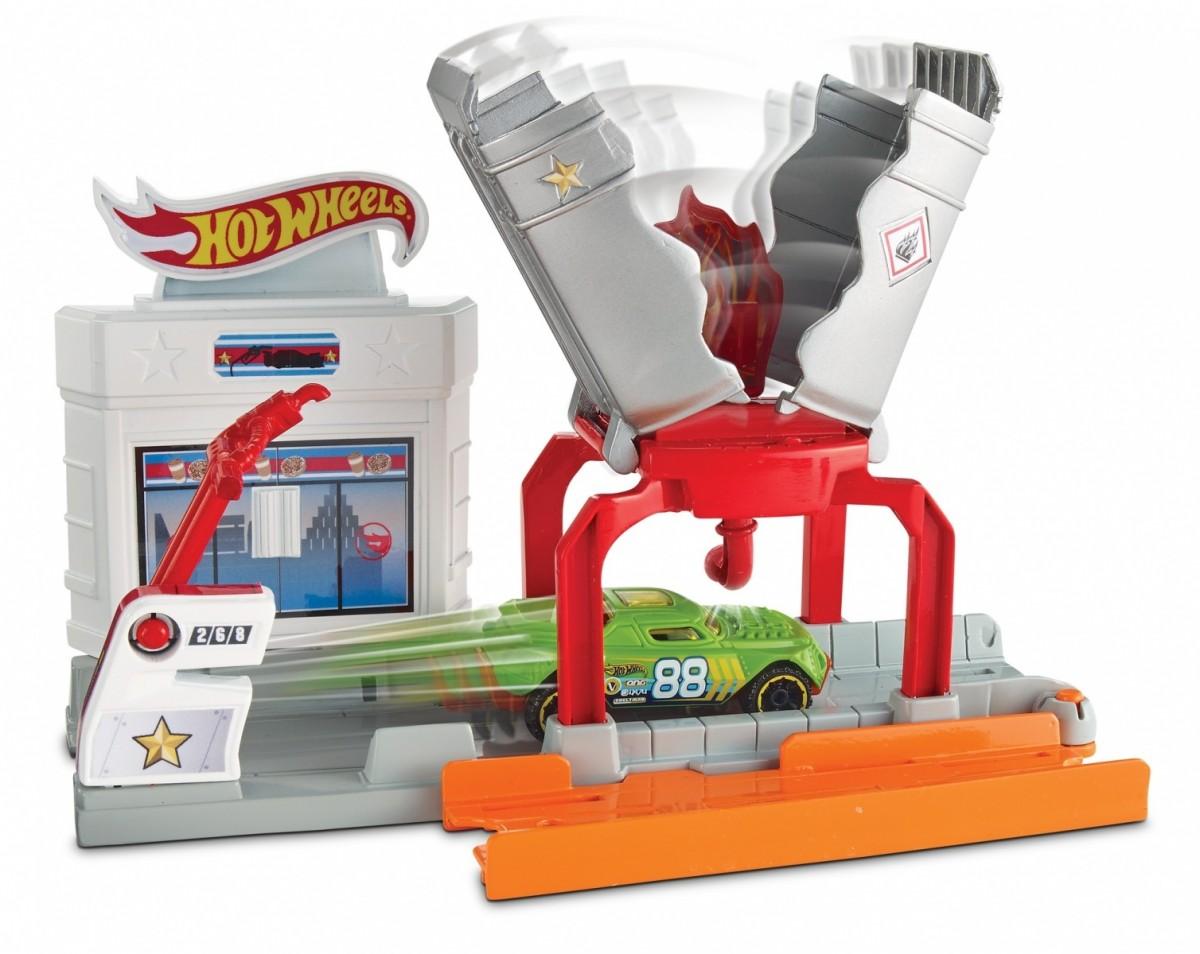 Mattel Žaislinis Hot Wheels automobilis gaisras stotyje FJN36