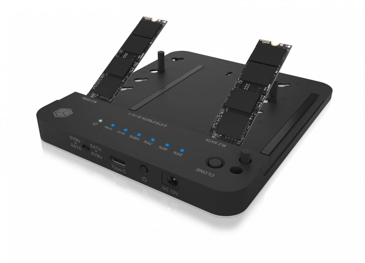 „Raidsonic Icy Box IB-2915MSCL-C31“ prijungimo stotelė ir „CloneStation“, skirta M.2 NVMe ir M.2 SATA SSD ir 2,5 colio / 3,5 colio SATA SSD / HDD