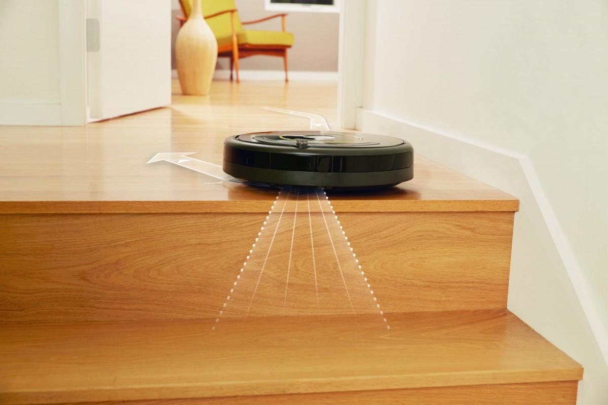 Dulkių siurblys - robotas iRobot Roomba 606, Juodas | Varle.lt