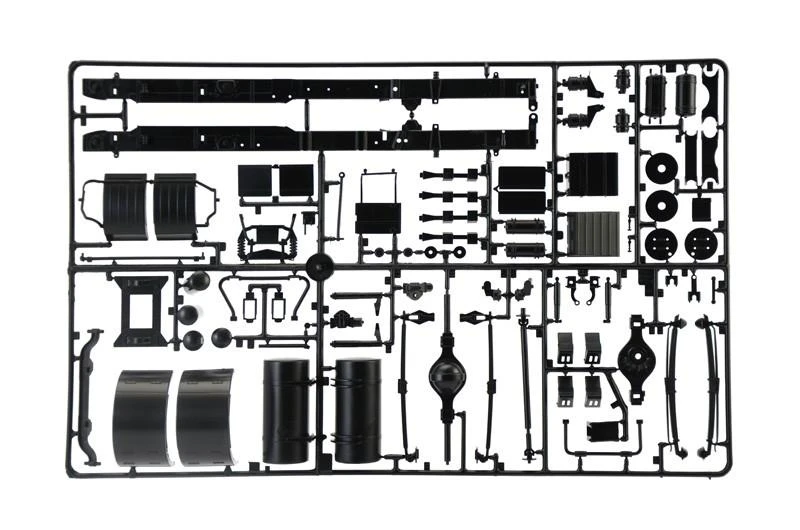 Italeri Volvo F12 Intercooler Low Roof 1/24 plastikinis sunkvežimis