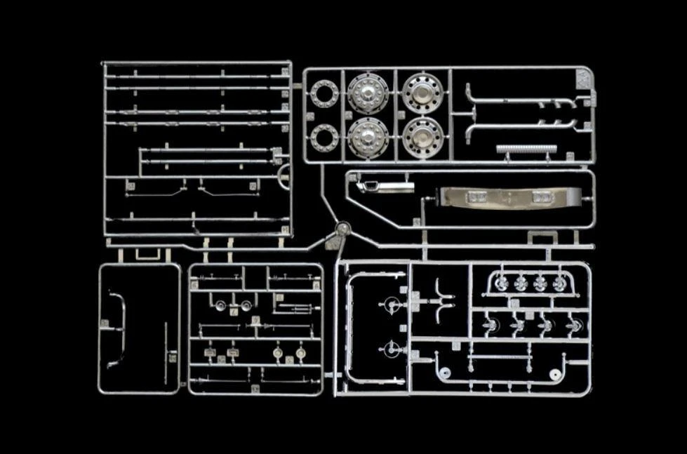 Italeri Scania 164L Top Class 1/24 plastikinis surinkimo rinkinys