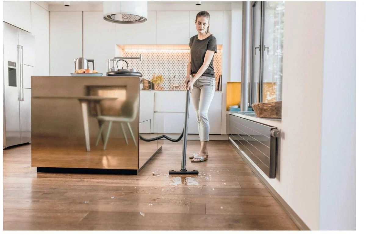 Karcher dulkių siurblys WD 2 V-15/4/18/C