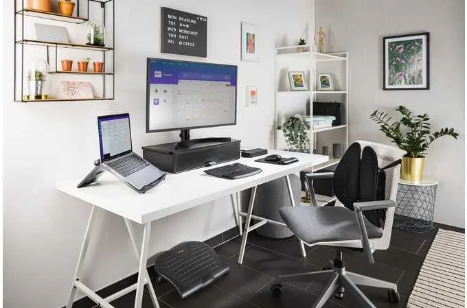 Klaviatūra Leitz KENSINGTON ErgoSoft Riešo atrama For Slim Compact Keyboards Juodas