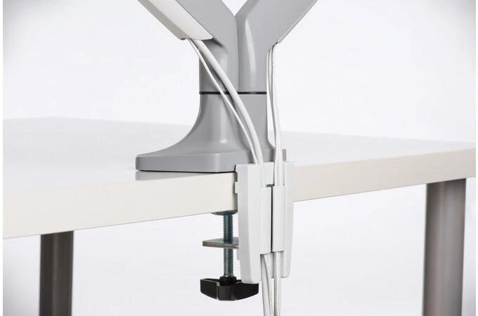 Leitz Kensington K55470EU stalinis plokščiųjų ekranų laikiklis 81,3 cm (32") Gnybtas / varžtai Pilka, Sidabras
