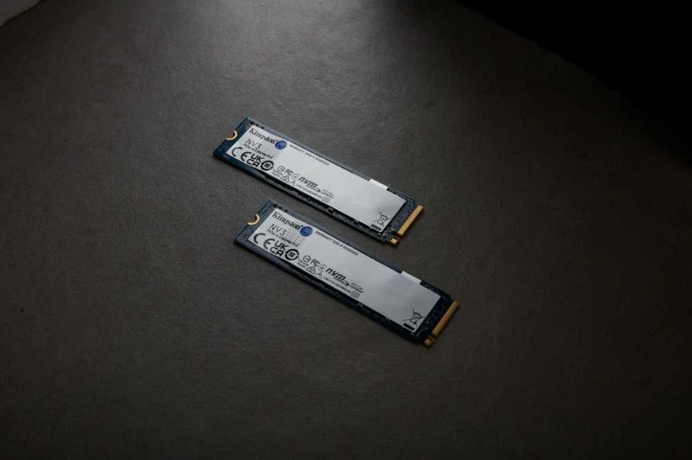 KINGSTON 1000GB NV3 M.2 2280 PCIe 4.0 NVMe SSD