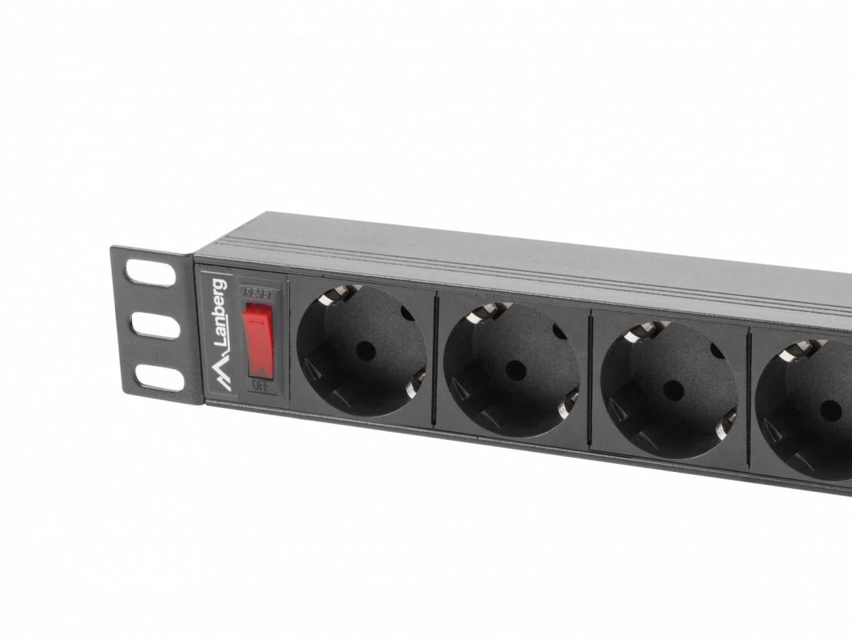 LANBERG maitinimo paskirstymo blokas PDU 19 1U 16A 9 schuko 3m juodas