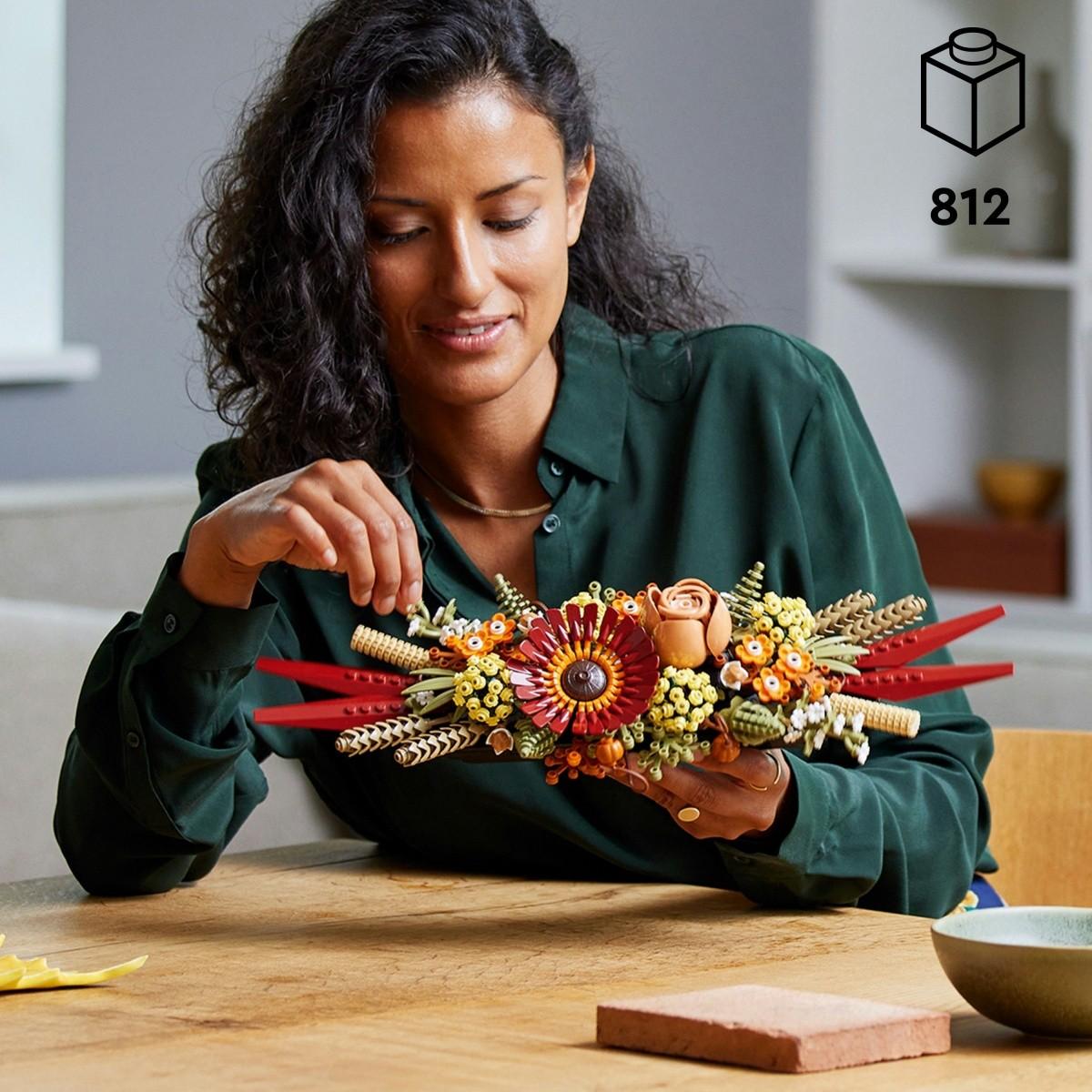 NAUJIENA! LEGO Icons Džiovintų gėlių puošmena 10314
