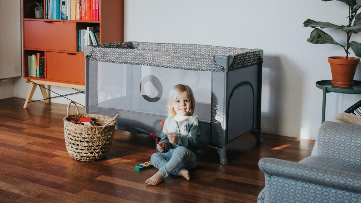 LIONELO Kelioninė lovelė Stefi Rožinė Ombre