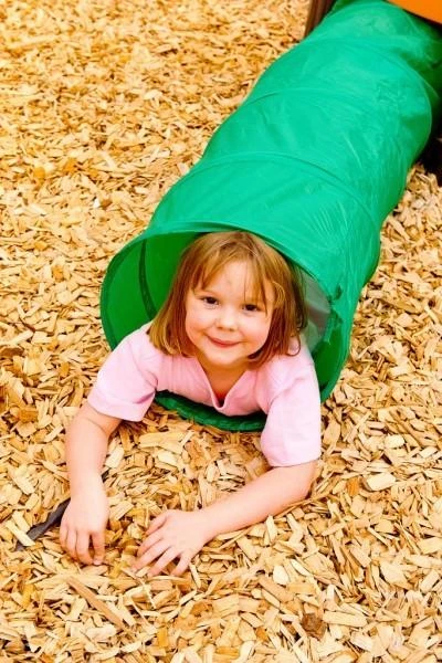 Little Tikes žaidimų aikštelė su čiuožykla
