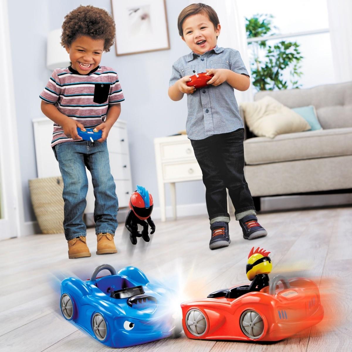 Little Tikes Mažų nuotolinių automobilių komplektų komplektas