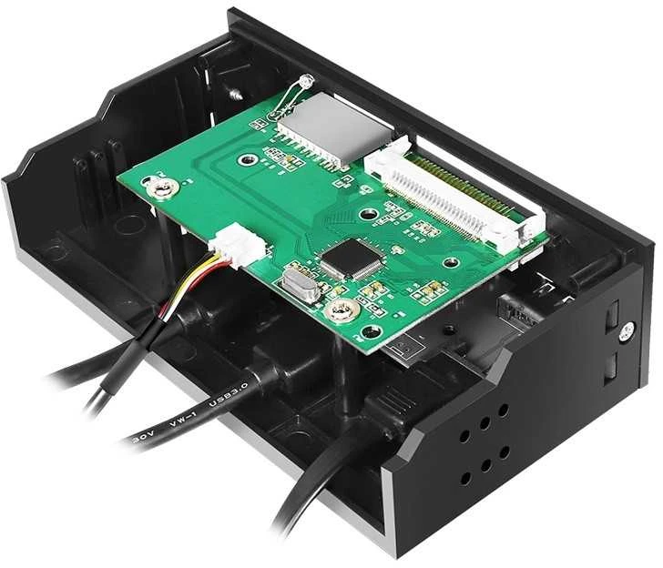 LOGILINK daugiafunkcis priekinis skydelis 5,25 colio su 6 krypčių kortelių skaitytuvu, juodas