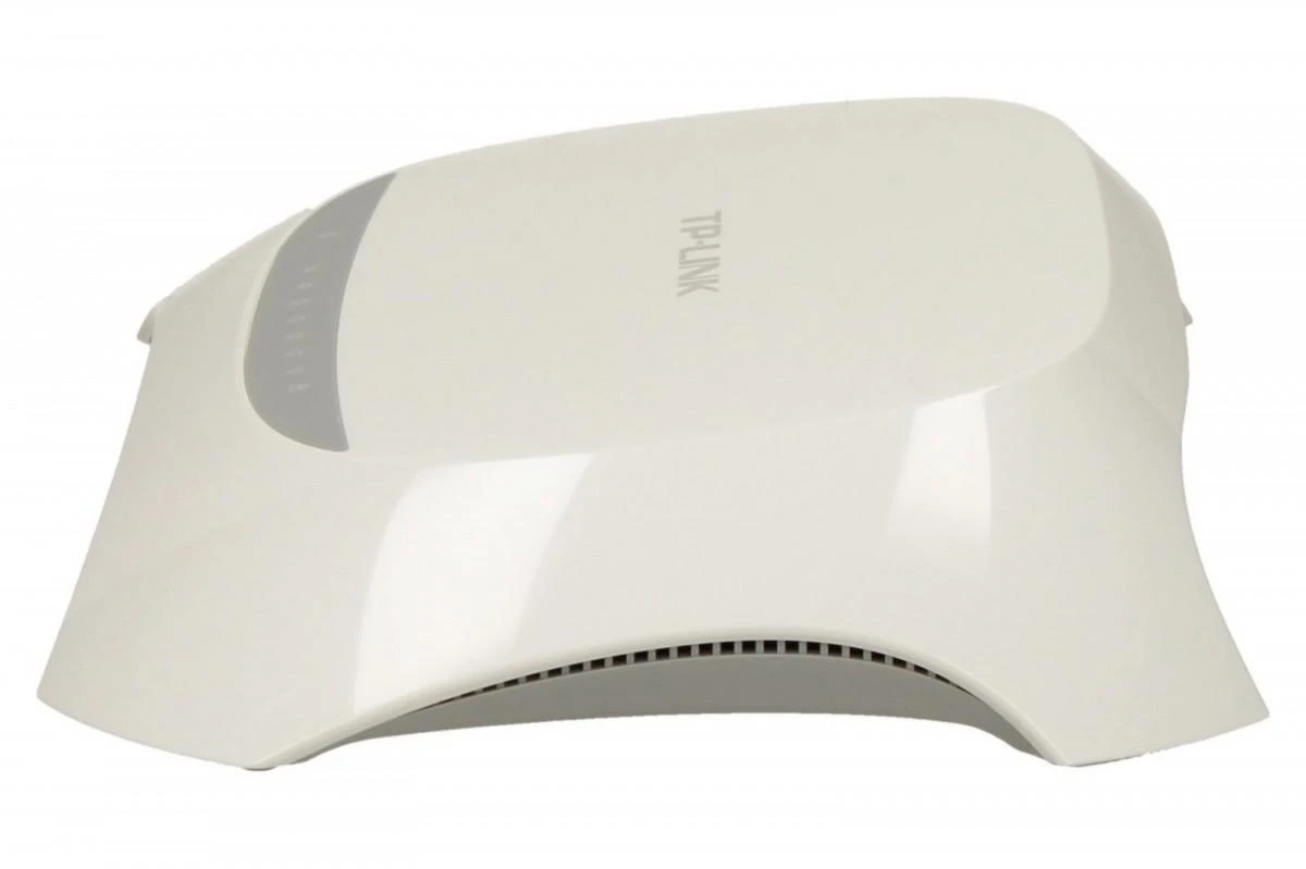 TP-LINK 300Mbps Wireless N Maršrutizatorius Broadcom 2T2R 2.4GHz 802.11n/g/b Integruotas 4 prievadų jungiklis 2 antenos
