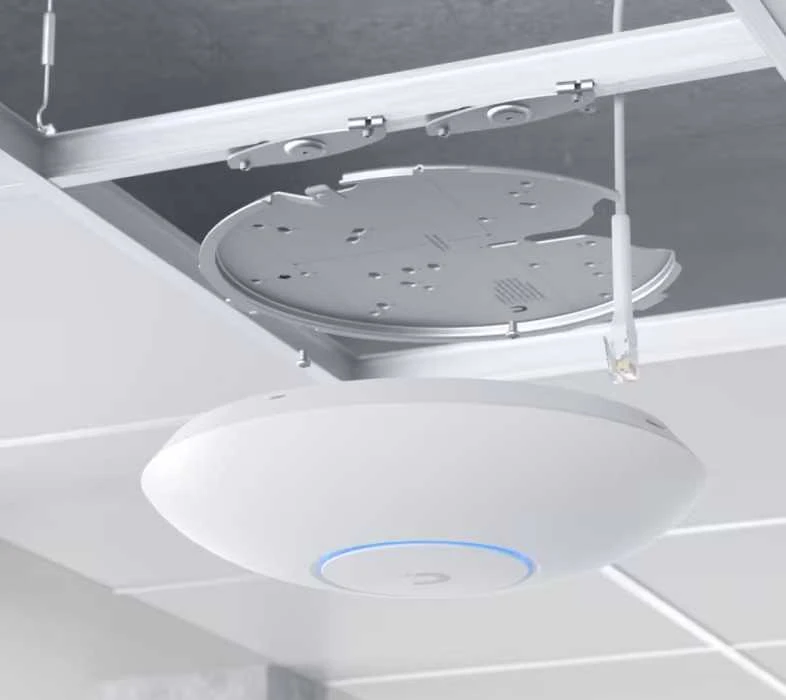 Maršrutizatorius Ubiquiti Prieigos taškas | U7 Pro Max | 802.11ax | 2,4–5,7 GHz | 2500 Mbps | Ethernet LAN (RJ-45) jungtis 1 | MU-MiMO Taip | PoE