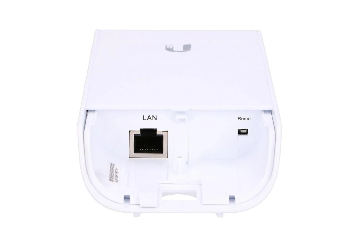 Maršrutizatorius Prieigos taškas UBIQUITI LocoM5(EU) (150 Mb/s – 802.11a, 150 Mb/s – 802.11n)
