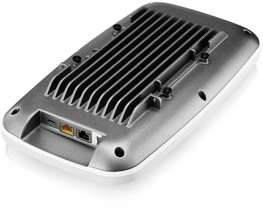 Maršrutizatorius ZYXEL WBE660S, SINGLE PACK 802.11BE AP, SMART ANTENNA, STANDALONE / NEBULAFLEX 1 METŲ NEBULA PRO PACK LICENCIJA, SUSIJUTA ES IR JK, IŠSKYRIUS MAITINIMO ADAPTERĮ