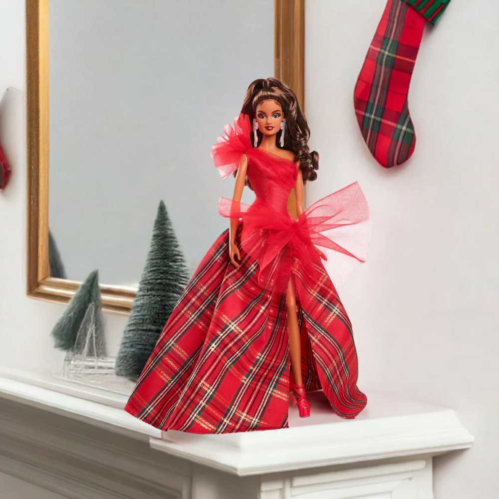 Mattel Lėlė Barbie Signature 2024 Holiday su languota suknele